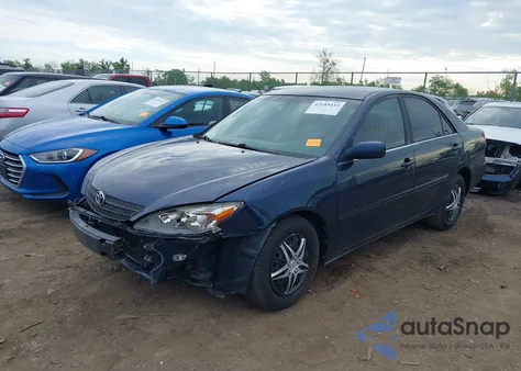 2003 Toyota Camry Le z USA, uszkodzony, nr VIN 4T1BE32K43U258346
